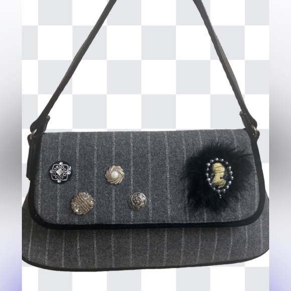 Vintage Handbag Gray Tweed Hand Crafted Buttons Cameo Pin Antique - Picture 14 of 14